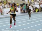 urørlig. For tredje gang ved VM i Moskva løb Shelly-Ann Fraser-Pryce først over målstregen. 