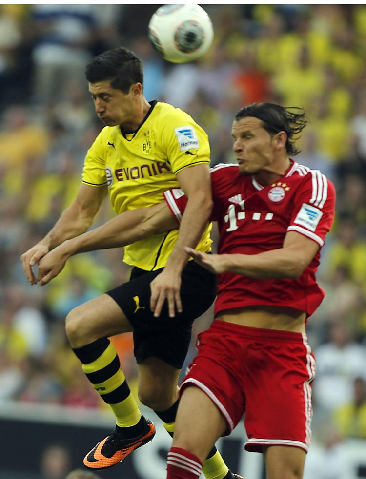 Stærk. Robert Lewandowski (tv) har scoret en enkelt gang i de første tre kampe i denne sæson: På straffespark i Super Cup-finalen mod Bayern. 