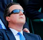Begrænset syn. Børn skal beskyttes mod porno på nettet, og derfor vil den britiske David Cameron have et filter på internettet, som brugerne aktivt skal vælge fra. Men det er kun begyndelsen, frygter kritikere. 