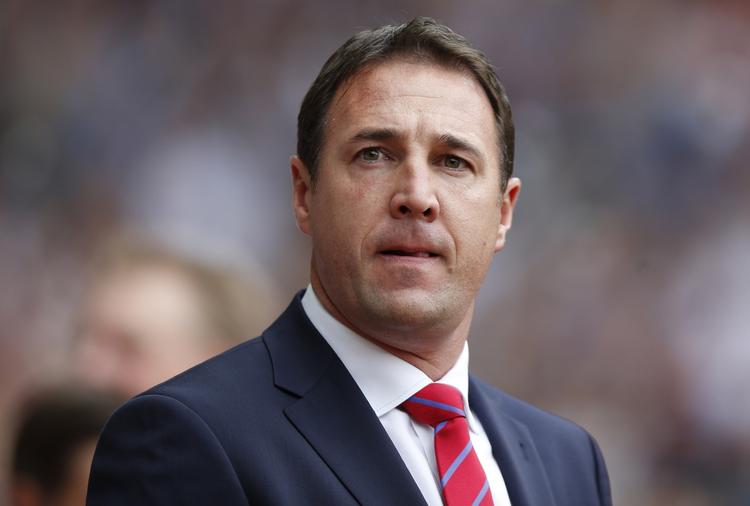 offensivt. Træner Malky Mackay og Cardiff fik en skidt start på Premier League med et klart nederlag til West Ham. til næste opgør er Andreas Cornelius med i truppen. 