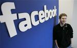 FORBINDELSE. Mark Zuckerberg (bill.) er sammen med Facebook en del af Internet.org, en ny sammenslutning af tech-selskaber, der vil sætte de sidste 2/3 af verden på nettet. (Foto: AP Photo) 