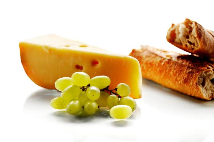 Højtid. I Frankrig er måltidet en højtid og denne opfattelse af mad er muligvis en af årsagerne bag det franske paradoks. 