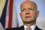 Angreb. Den engelsk uderigsminister går hårdt til det syriske regime med beskyldninger om, at de skulle stå bag det kemiske angreb lidt uden for Damaskus. 