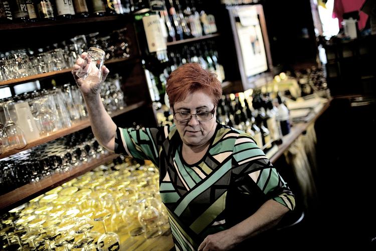 Festarrangør. Jane Pedersen, alias Mor Jane far Café Viking, er en af hovedkræfterne bag gadefesten på Den Røde Plads lørdag 