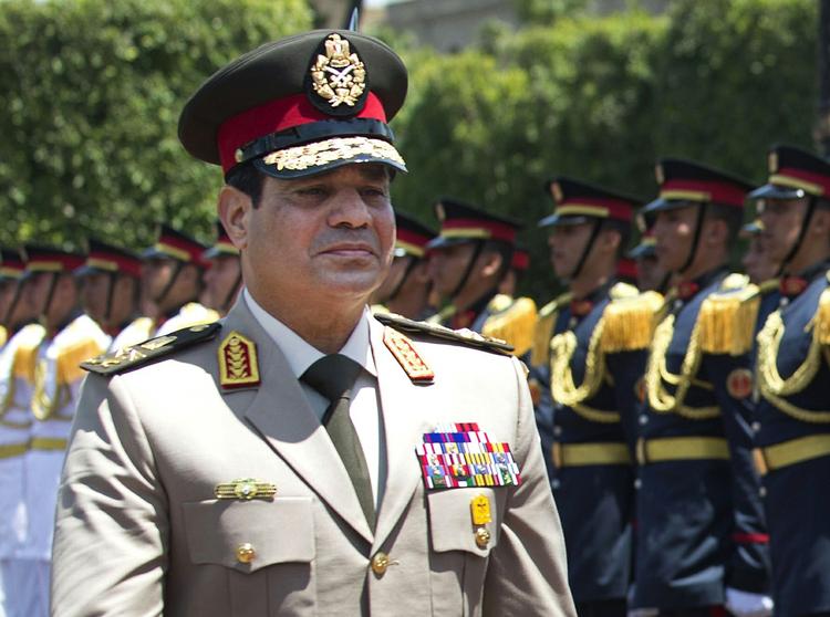 Kamp. General el-Sisi er Egyptens fjerde militærdiktator i rækken siden kuppet mod kong Farouk i 1952. 