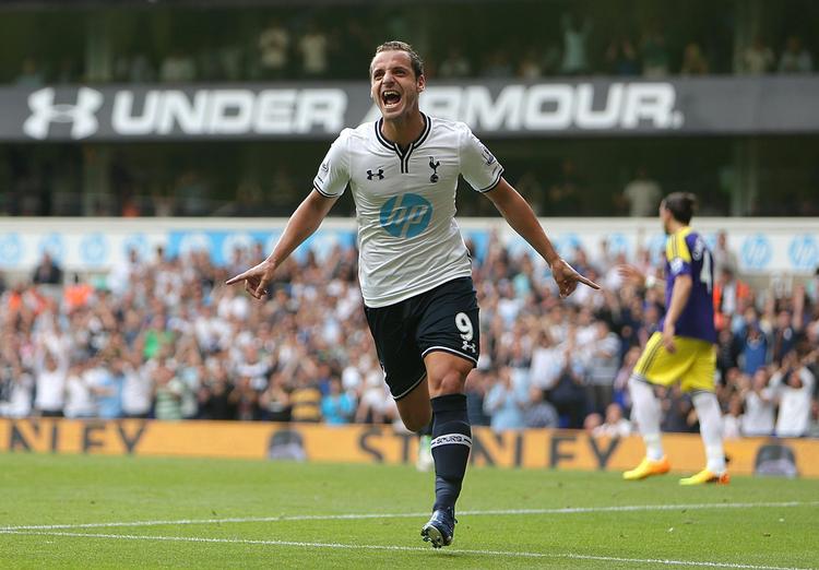 MATCHVINDER. Et straffespark af Roberto Soldado sikrede Tottenham sejren over Swansea. 