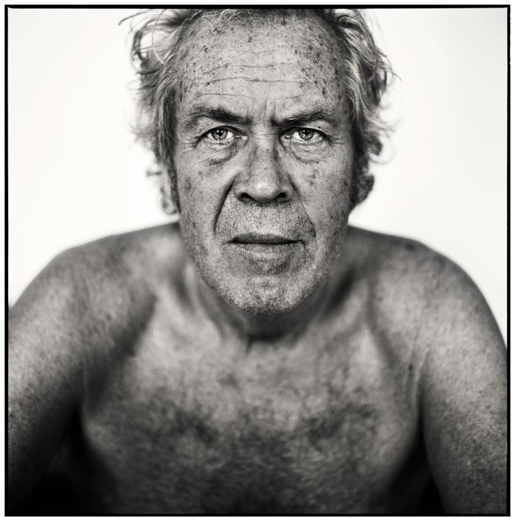 leth. Her er i øvrigt Jørgen Leths egen brystkasse. 