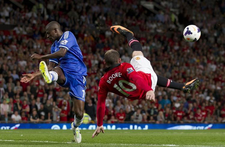 Målløs. Wayne Rooney var med fra start, da Manchester United og Chelsea spillede uafgjort på Old Traford. 
