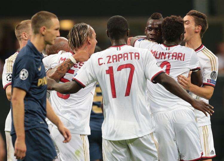 GRUPPEKLAR. Med en sejr over PSV Eidnhoven er AC Milan klar til Champions League og dermed en af de modstandere, FC København kan trække i morgen. 