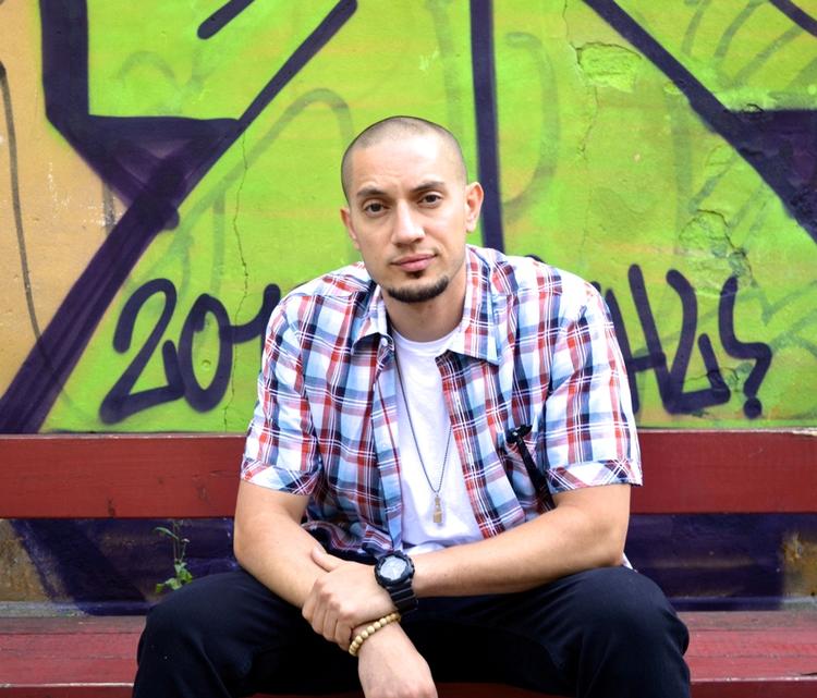 Festivalaktuel. Omar Offendum gæster for første gang Danmark. Rapperen skal optræde på Images Festival, hvor danskerne kan møde kunstnere, der inspirerer og skaber markante forandringer i og udenfor de lande, de lever i. 