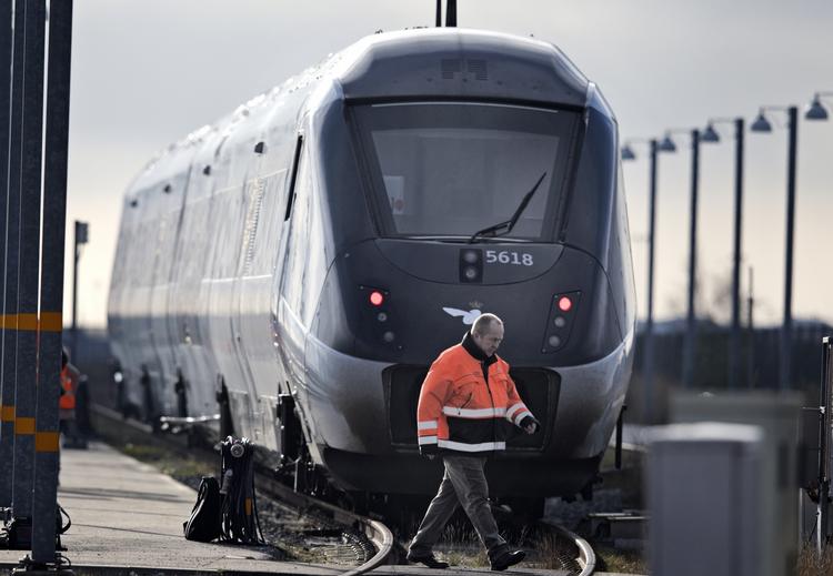 bremseproblemer. DSB har kun brugt IC4-togene i begrænset omfang efter en episode på Fyn i 2011, hvor toget ikke kunne bremse ordentligt. 