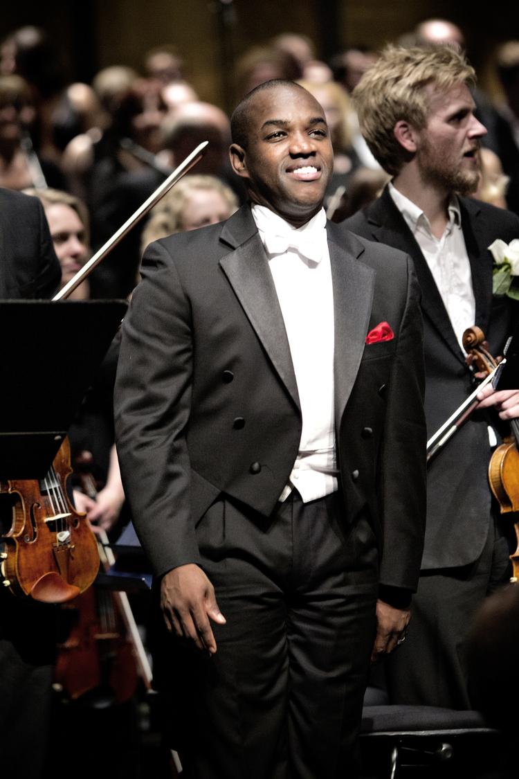 Stemme. Sidste år henrykkede Lawrence Brownlee også Tivolis Koncertsal. 