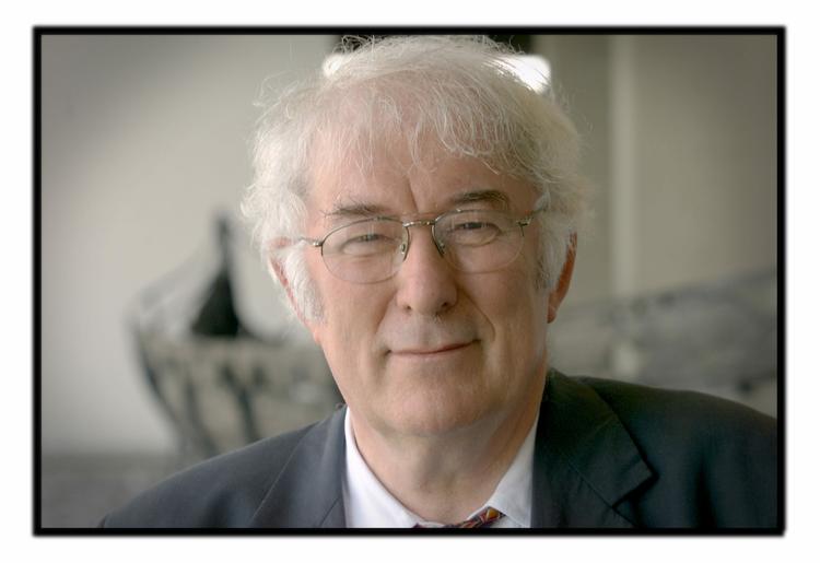 Prisbelønnet. Seamus Heaney modtog en stor mængde litterære priser i sit liv - bl.a. Nobelprisen i litteratur. 