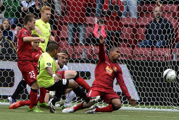Superliga. FC Vestsjællands matchwinner og dobbeltmålscorer Thiago Pinto Borges udligner til 1-1 mod FC Nordsjælland på Farum Park.. 