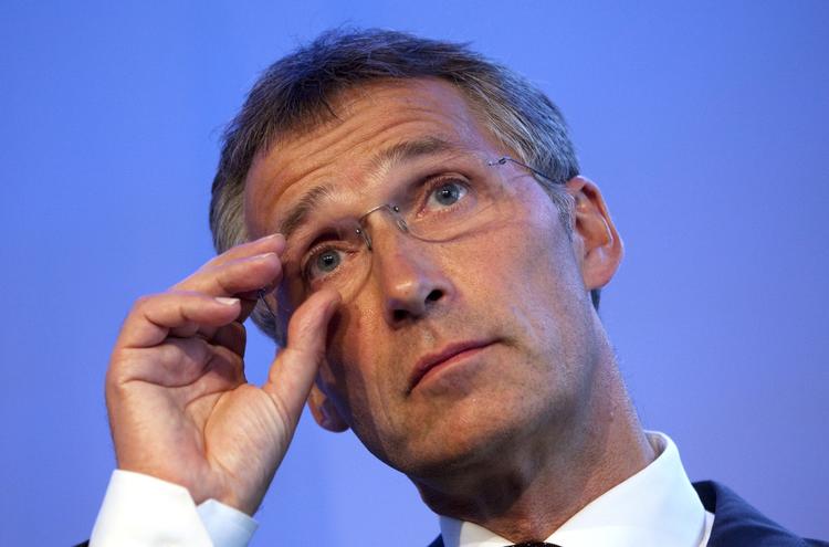 Uha. Hvis bare vi ikke får danske tilstande, så går det nok, siger Stoltenberg. 