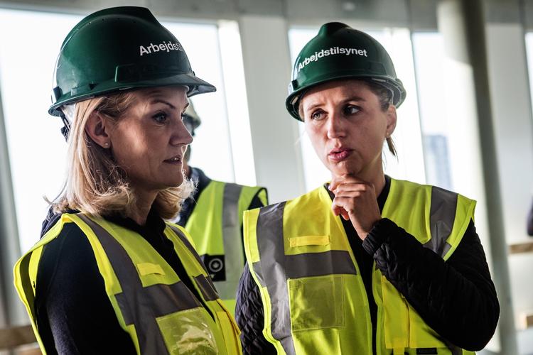 Strategisk. Socialdemokraterne har lagt sig fast på en særlig type vælger frem mod folketingsvalget. En arbejdervælger, der er i pagt med Nyrups baggrund snarere end Aukens, skriver Politikens politiske analytiker. 