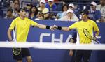 REKORDPAR. Med 15 grand slam-titler er Mike (tv.) og Bob Bryan rekordindehavere, men det blev ikke til alle fire i samme kalenderår. 