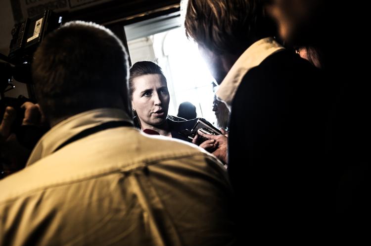 Barsel. Regeringen har truffet sin egen politiske beslutning ud fra en samlet vurdering, siger beskæftigelsesminister Mette Frederiksen (S). 