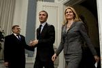 Samarbejdsparter. De to statsministre Helle Thorning-Schmidt (S) og Jens Stoltenberg er nære politiske allierede. 