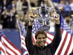 triumfator. Rafael Nadal hæver for anden gang i sin karriere US Open-trofæet. 