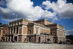 Kungliga Operan i Stockholm. Sammen med det nye norske operahus i Oslo har operahuset i København også sat skub i tankerne om et nyt operahus i Stockholm. 