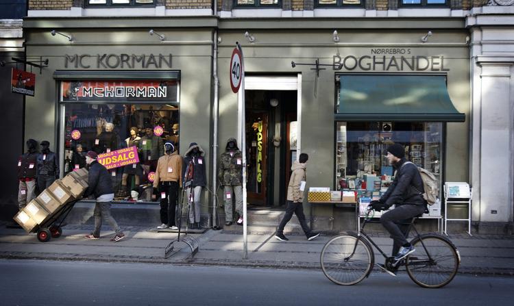 Nørrebrogade. Borgmesteren er stolt, men kritikerne siger, at afspærringen af gaden er skyld i butiksdød og krise. 