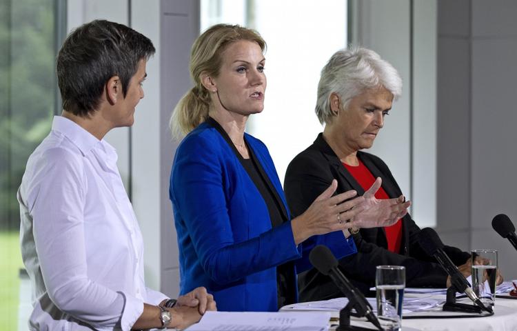 2020-plan. På et pressemøde i dag efter et seminar præsenterede regeringen sine nye 2020-mål på socialområdet. 