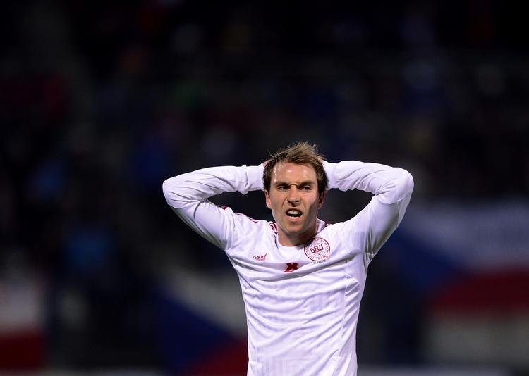 Omdrejningspunkt. Christian Eriksen kan se frem til ros for sin første optræden i Tottenham-trøjen. 