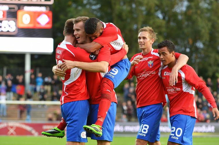 FORLØSNING. To mål i anden halvleg sikrede FC Vestsjælland sejren og reddede en grum fodboldkamp. 