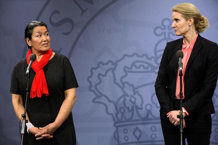 Spænding. Landsstyreformand Aleqa Hammond og statsminister Helle Thorning-Schmidt (S) blev langt fra enige, da de to mødtes i København i april, og den nye rapport kan være krudt under forhandlingerne om grønlands fremtidige minedrift. 