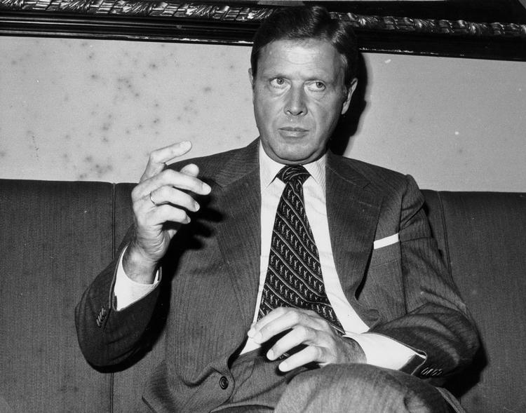 Tage Andersen var ordførende direktør fra 1980 til 1989. 