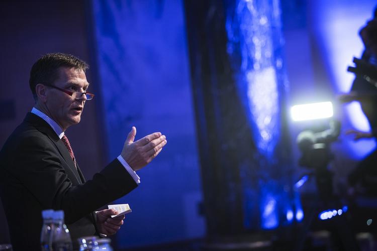 Fyring. Danske Bank mangler fortsat at overbevise, at den for alvor er parat til at sadle om, skriver MEP Emilie Turunen (S) efter fyringen af topchef Eivind Kolding. 