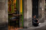 Realitet. Barcelona  har et stigende antal hjemløse. Nyt guide-firma tilbyder efter britisk forbillede rundture med hjemløse. 