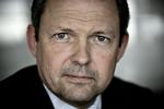 tilsynsførende. Finanstilsynets direktør, Ulrik Nødgaard, siger, at man nu indleder en analyse for at se, om man kan forbedre sit tilsyn med bankerne og realkreditinstitutterne. 