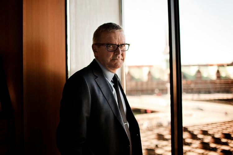 Nyslået. Efter 15 år i spidsen for ATP giver 59-årige Lars Rohde for første gang inter-view i sin nye rolle som øverste direktør for Danmarks Nationalbank. 