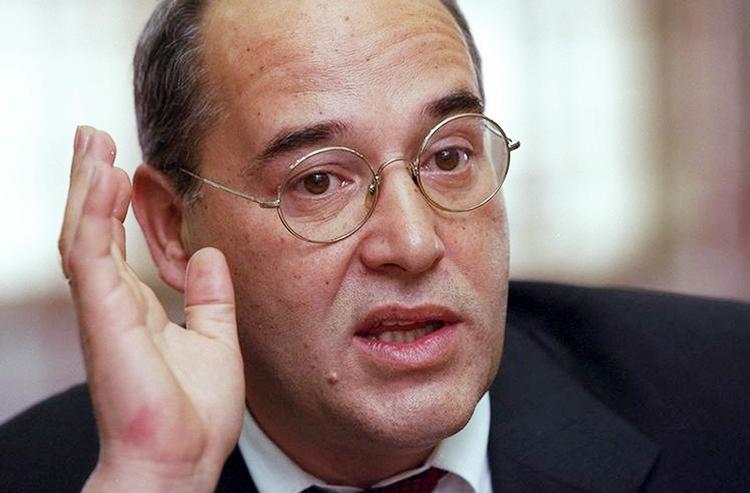 Forsvar: Vi er de eneste, der forsvarer folkene i de tidligere østtyske delstater, siger toppolitikeren Gregor Gyssi fra Die Linke. 