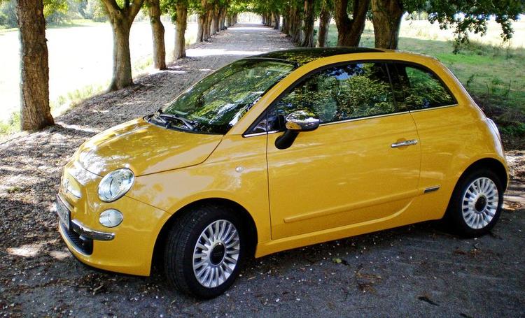 Klassiker. Fiat 500 har bevaret sit udseende stort set uændret i seks år. Men der er nyt under motorhjelmen. 