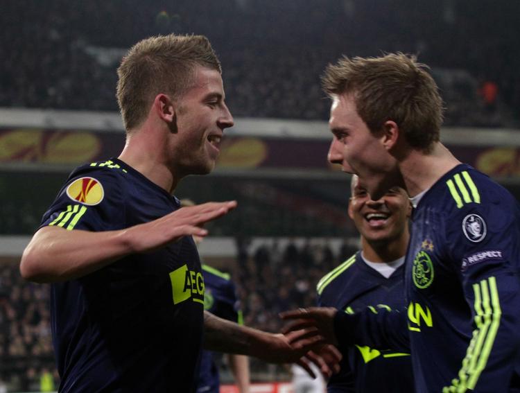 Exit. Hollandske Ajax har sagt farvel til Toby Alderweireld (tv) og Christian Eriksen. De spilelr nu i henholdsvis Atletico Madrid og Tottenham. 