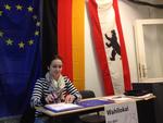 Valgstart. Overalt i Tyskland er valgstederne åbnet. Her er vi på en skole i Mitte i Berlin. 