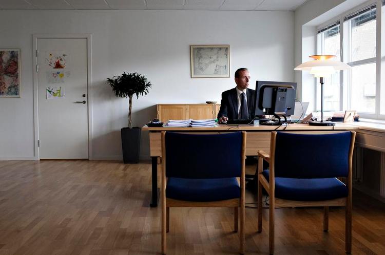 Garanti. Alliancen med Skat er afgørende for indsatsen mod økonomisk kriminalitet, fastslår bagmandspolitiets chef,  Jens Madsen, der har fået en statsgaranti for, at samarbejdet kan fortssætte, selv om Skat nedlægger afdeling for økonomisk kriminalitet. 