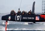 Comeback. Oracle-båden skal vinde de tre næste sejladser for at holde Emirates fra New Zealand stangen. 