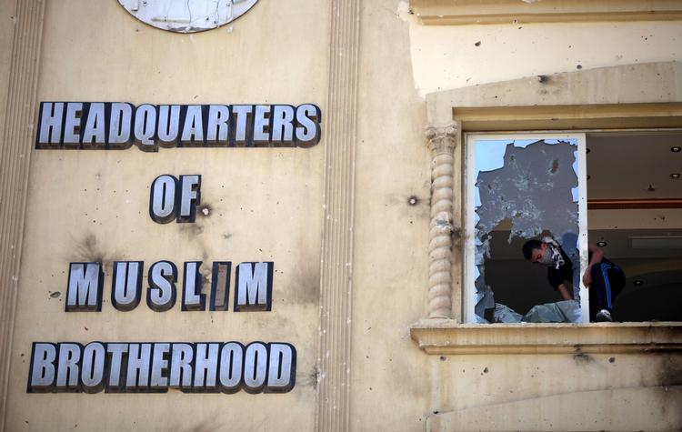 Knækket. Hovedkvarteret for Det Muslimske Broderskab i Kairo. 
