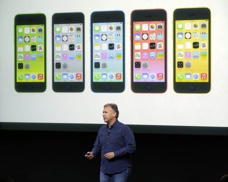 Nyt. Her introducerer Apple deres nye, billige iPhone 5C, i Cupertino Californien, hvor deres event fandt sted i går aftes dansk tid. 