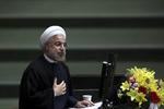 ÅBNING. Den nye iranske præsident Hasan Rouhanis tiltræden kan forbedre forbindelserne mellem de isolerede land og omverdenen, der har indført sanktioner mod Iran på grund af regimets atomprogram. 