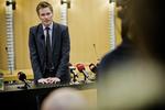 Borgmesterfald. Thomas Banke, tidligere  borgmester i Fredericia, måtte trække sig fra posten efter, at der kom frem, at han havde brugt kommunens kreditkort til at købe morfin for. 