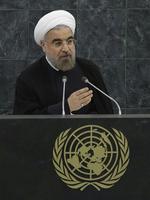 Tale. »Lad mig sige det helt ærligt: det er helt indiskutabelt, at dem, der kalder Iran en trussel, selv udgør en trussel mod verdensfreden. Mit land har været et anker for fred og sikkerhed«, sagde Rouhani. 