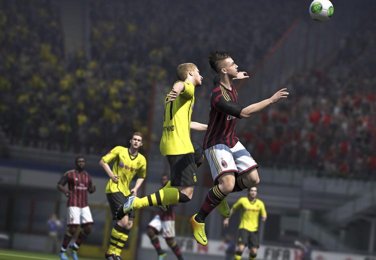 Autentisk. Boldens opspring og rikochettering er blevet mere virkelighedstro i det nye FIFA 14. PR-foto fra spillet. 