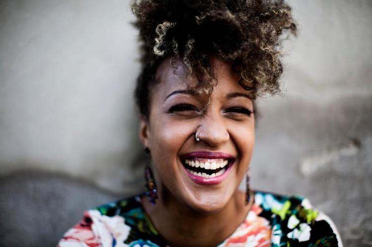 Energibombe. Barbara Moleko er blandt andet kendt for sine energiske sceneshows. 
