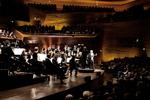 Kulturinstitution. Torsdagskoncerterne fejrer 80-års fødselsdagi aften, og selv om de gennem årene er flyttet fra sal til sal, er konceptet grundlæggende uforandret. Her opføres 'Peer Gynt' som torsdagskoncert i DR-Byens Koncertsal. 