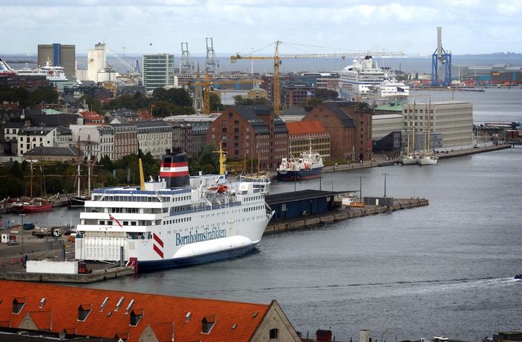 Afsted. Bornholmerfærgen har rederiet Clipper Group som hovedaktionær. Selskabet har adresse i København og moderselskab på Bahamas. - Foto: 